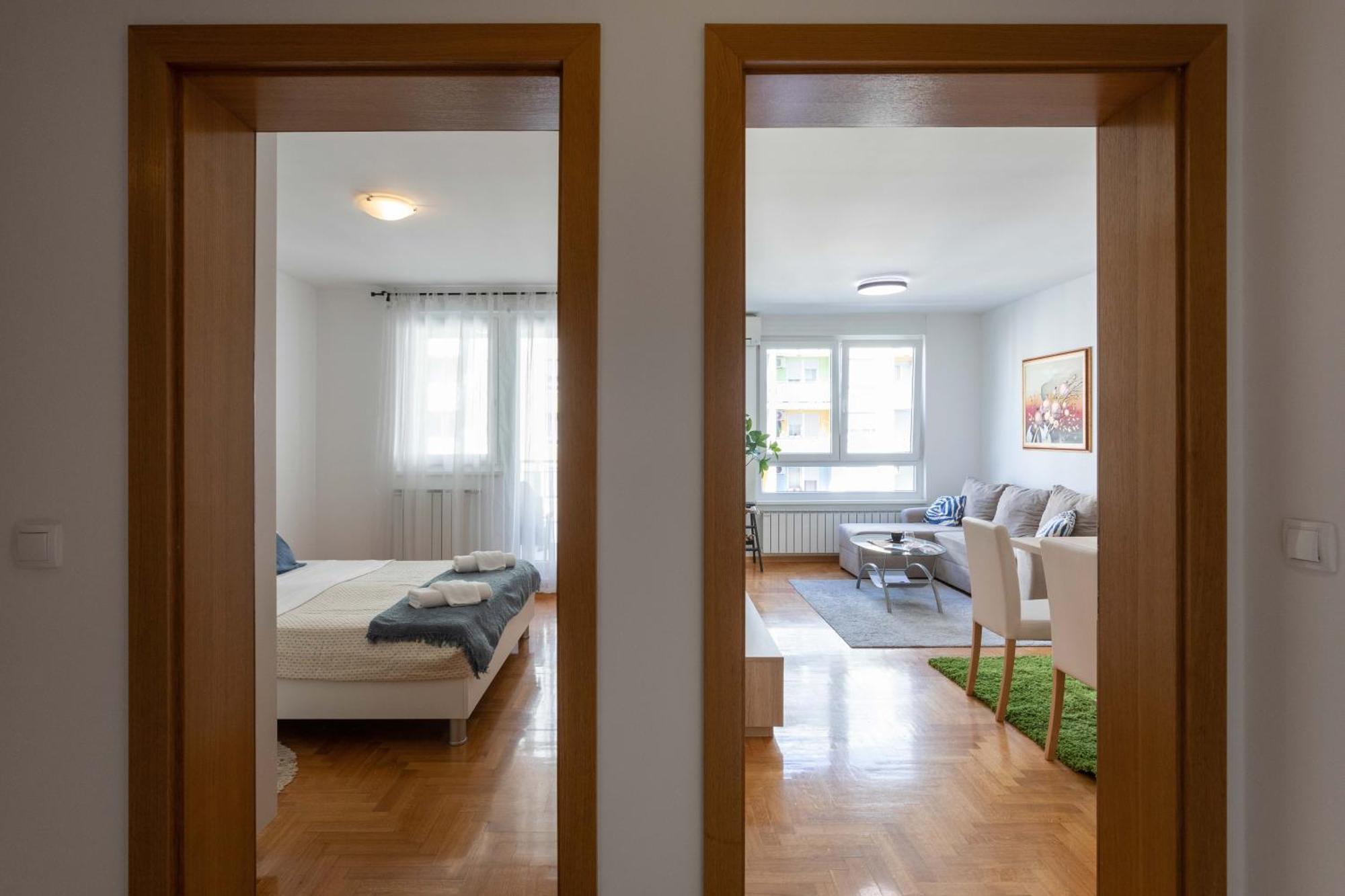 Sunny 1Bdr With Balcony & Parking Apartment Zagreb Ngoại thất bức ảnh